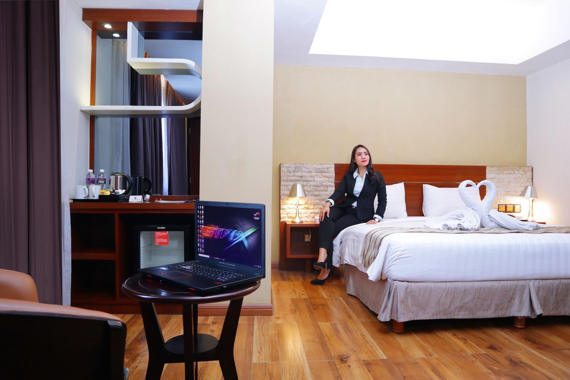 Da Vienna Boutique Hotel Batam Экстерьер фото