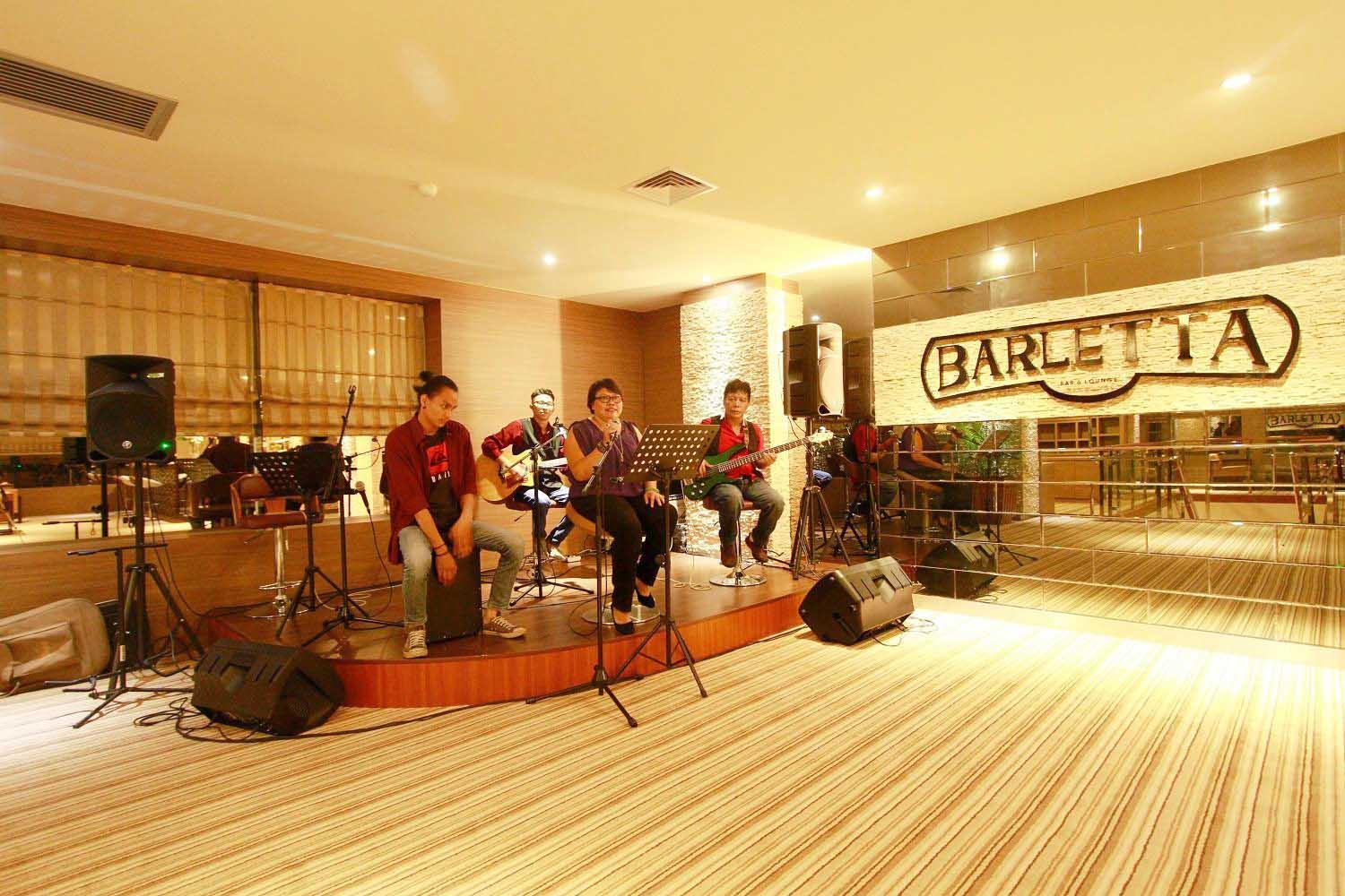 Da Vienna Boutique Hotel Batam Экстерьер фото