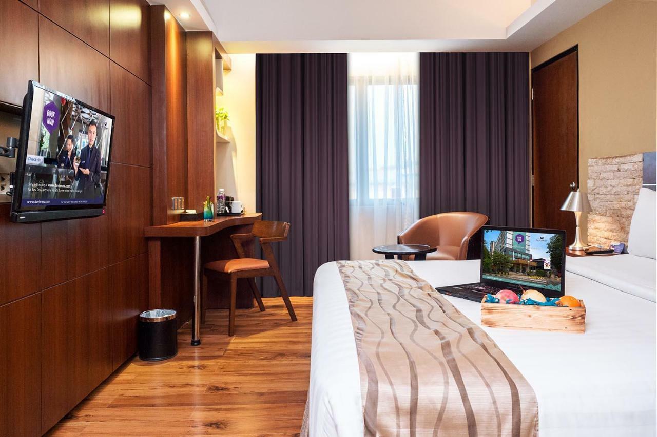 Da Vienna Boutique Hotel Batam Экстерьер фото